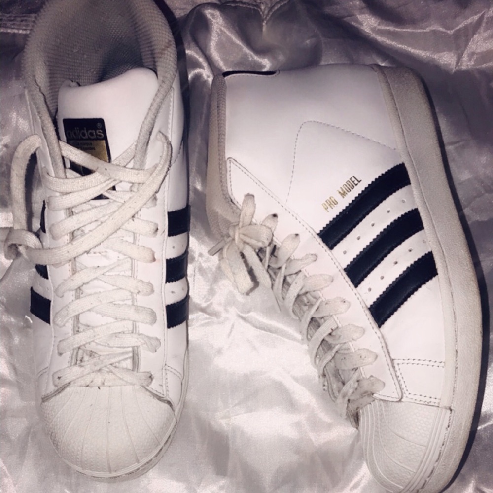 Adidas Pro Model Sneaker